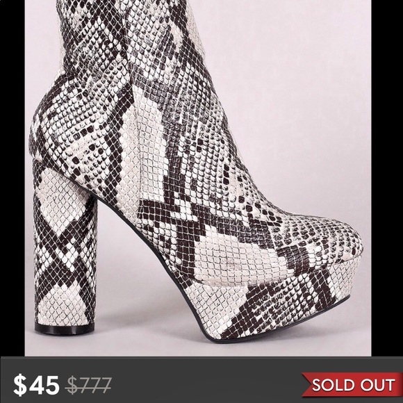 @SOULCRUSHER716 Shoes - SNAKE SKIN FUR BOOTIE